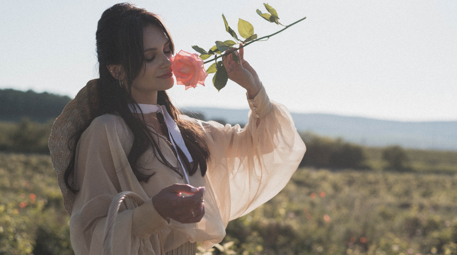 Làm thế nào để cơ thể có mùi thơm